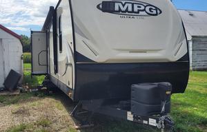 2017 Cruiser MPG 3300BH