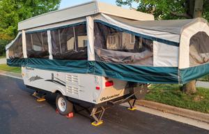 Mosinee, WI Pop-Up Camper  2010 Palomino Y-4120