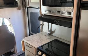 2023 Thor Motor Coach Geneva 22VA RV rental photo 10