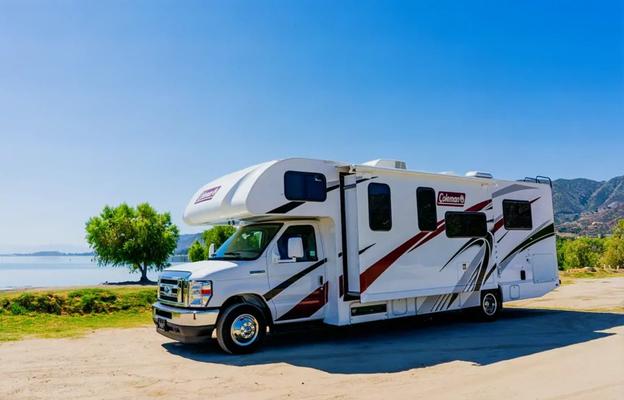 2022 coleman 28CM RV rental photo 1