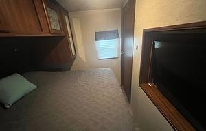 2018 Mallard 245