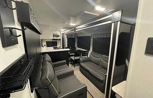 Hotel on wheels