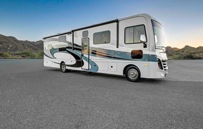 **Brand NEW** 2025 Fleetwood Flair Lux Bunkhouse
