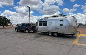2017 Airstream RV Flying Cloud 23FB HAL 611