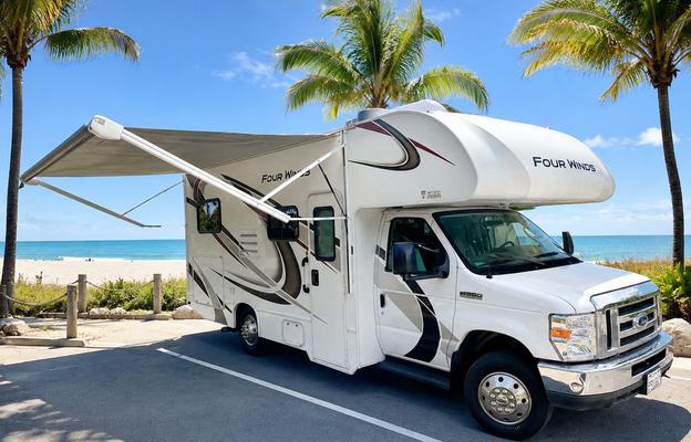 2021 Thor Motor Coach Four Winds 22E