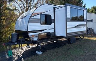 2023 Wildwood FSX 178BHSK RV rental photo 3
