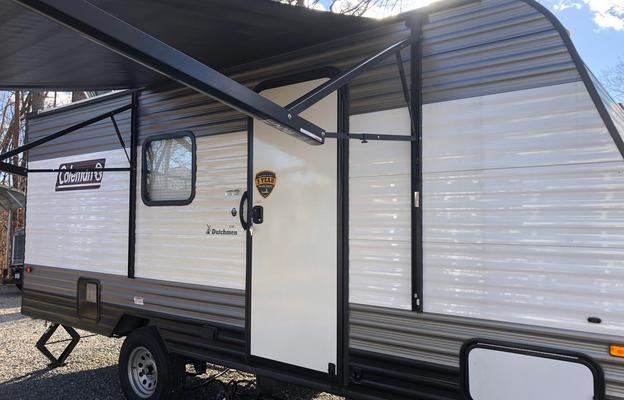 2022 Coleman Dutchman 17B sleeps 5