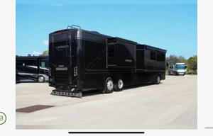 Luxury RV with flexible hosts.