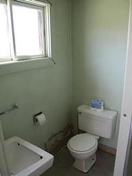 CAZIER CABIN-bathroom
