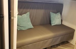 Bunkhouse & Lounge, Fully-Loaded & Turn-key Ready!