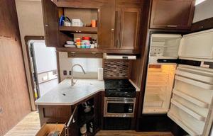 Spacious & Family-Friendly Adventure RV