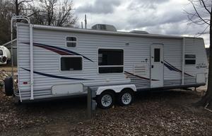 Fun Family Bunkhouse - Easy Rolling, Easy Setup