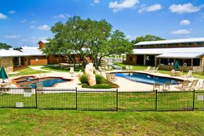 Sun Outdoors Lake Travis