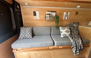 “VANessa” Off-Grid, Pet-Friendly, AC, for 2