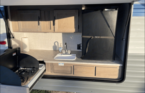 LIKE NEW 2021 Gulf Stream RV
