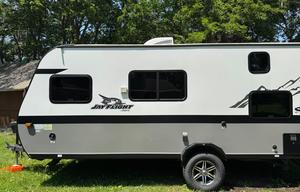 2022 Jayco STX: Off-Grid Glamping, Unlimited Miles