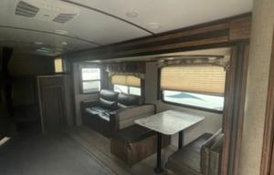 2018 Keystone RV Cougar Half-Ton Series 29BHS RV rental photo 7