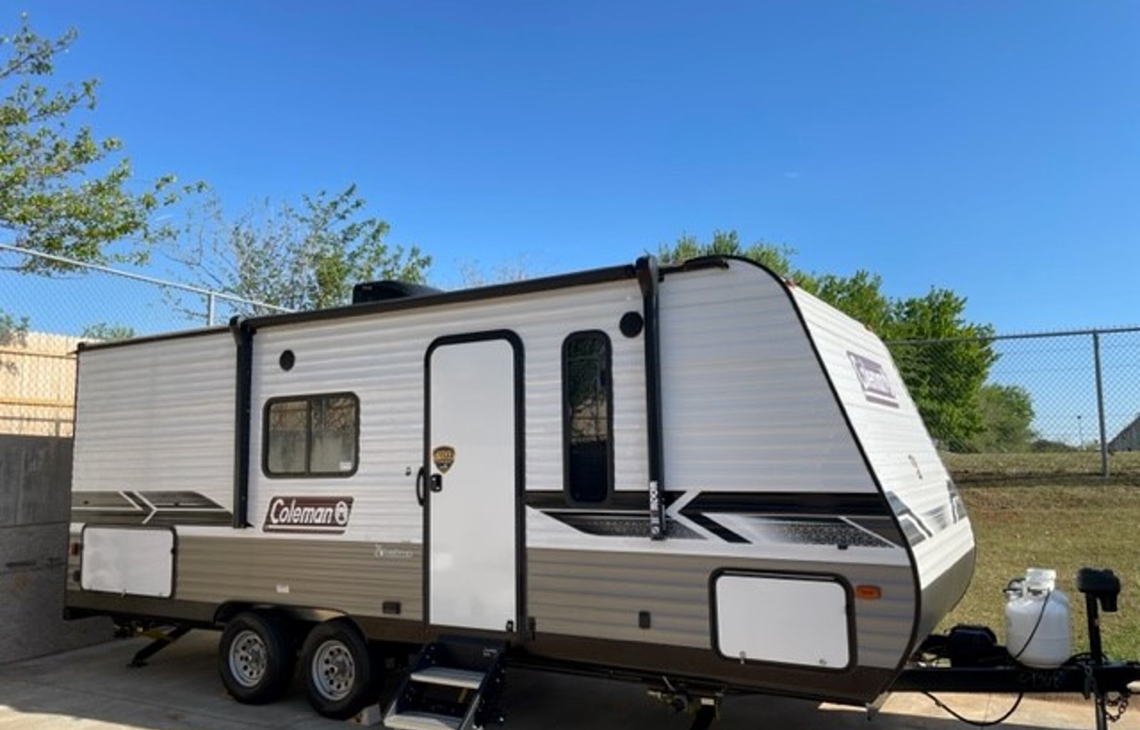 2022 Dutchman Coleman Lantern 214BH