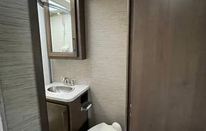 2021 Thor Motor Coach - Freedom Elite