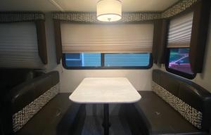 Dutchman RV Aerolite 2843BH