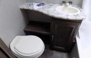 Family friendly with HUGE Bunkroom!!