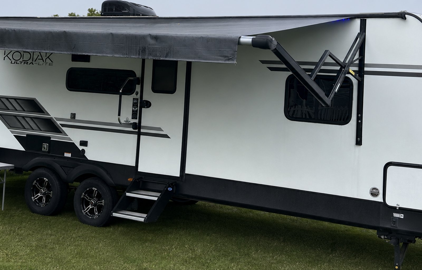 2022 Dutchmen Rv Kodiak Ultra-Lite 296BHSL