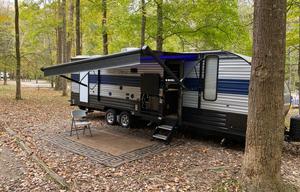 Pat's Wolf Den 2021 Forest River RV Cherokee