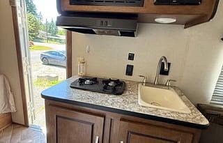 2018 Forest River RV Wildwood X Lite FS 175RD RV rental photo 2