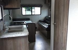 2018 Dutchmen RV Coleman Lantern Series 202RD