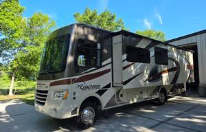 2018 Coachmen RV Mirada 31FW RV rental photo 3