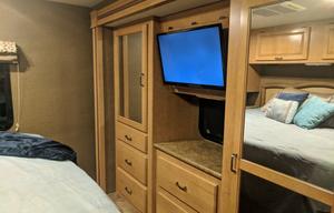 2016 Thor Motor Coach Hurricane 34J