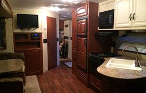 2011 Keystone Outback 277 rl