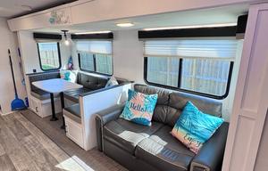 Cruise & Snooze RV