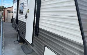 2022 Dutchmen RV Coleman 17B RV rental photo 1