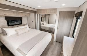 Coastal Catalina - Coachmen Catalina Legacy