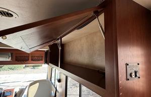 2013 Thor Motor Coach ACE 29 2