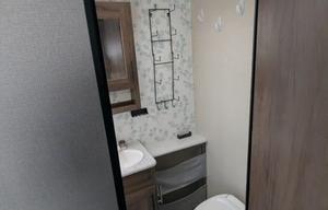 Tracer BUNK HOUSE pet /festival friendly sleeps 9