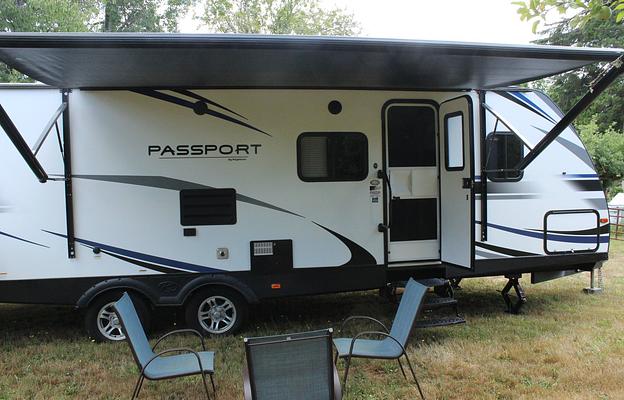 5-Star Rated Bunkhouse RV | Master Suite + 4 Bunks