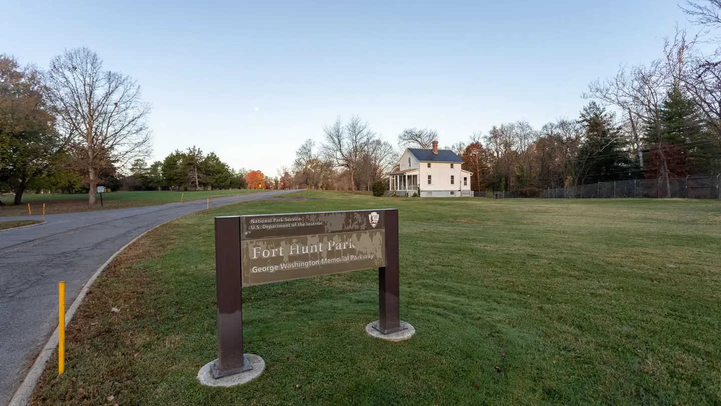 Fort Hunt Picnic Areas
