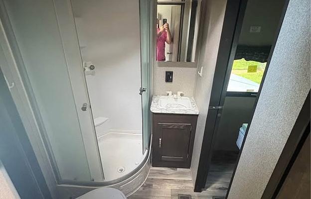 2019 Keystone RV Springdale 27TH RV rental photo 1