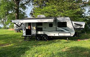 “Casa Blanca” Your Romantic or Rowdy Rolling Home
