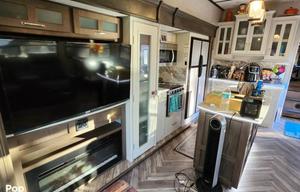 2021 Dutchmen RV Astoria 3173RLP