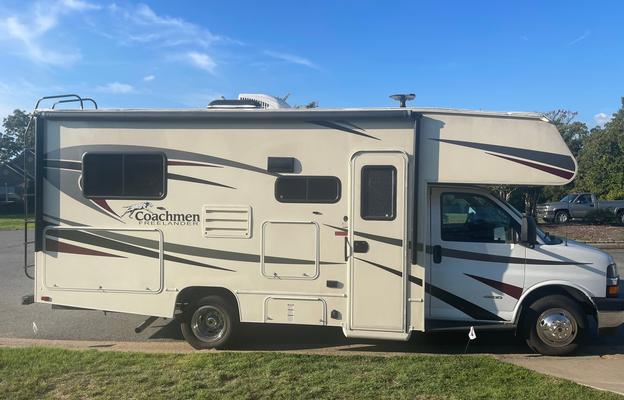 2018 Coachmen RV Freelander 21QB  Chevy 4500