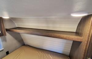 2018 CrossRoads RV Zinger Lite ZR18BH