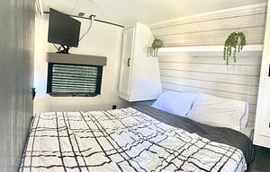 2022 Keystone RV Hideout 26BHWE