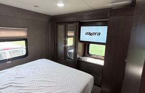 2018 Thor Motor Coach ACE 30.2