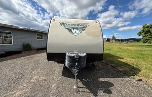 2017 Winnebago Industries Towables Minnie 2455 BHS