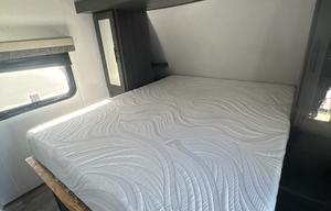 Easy Pick Up - Large Travel Trailer