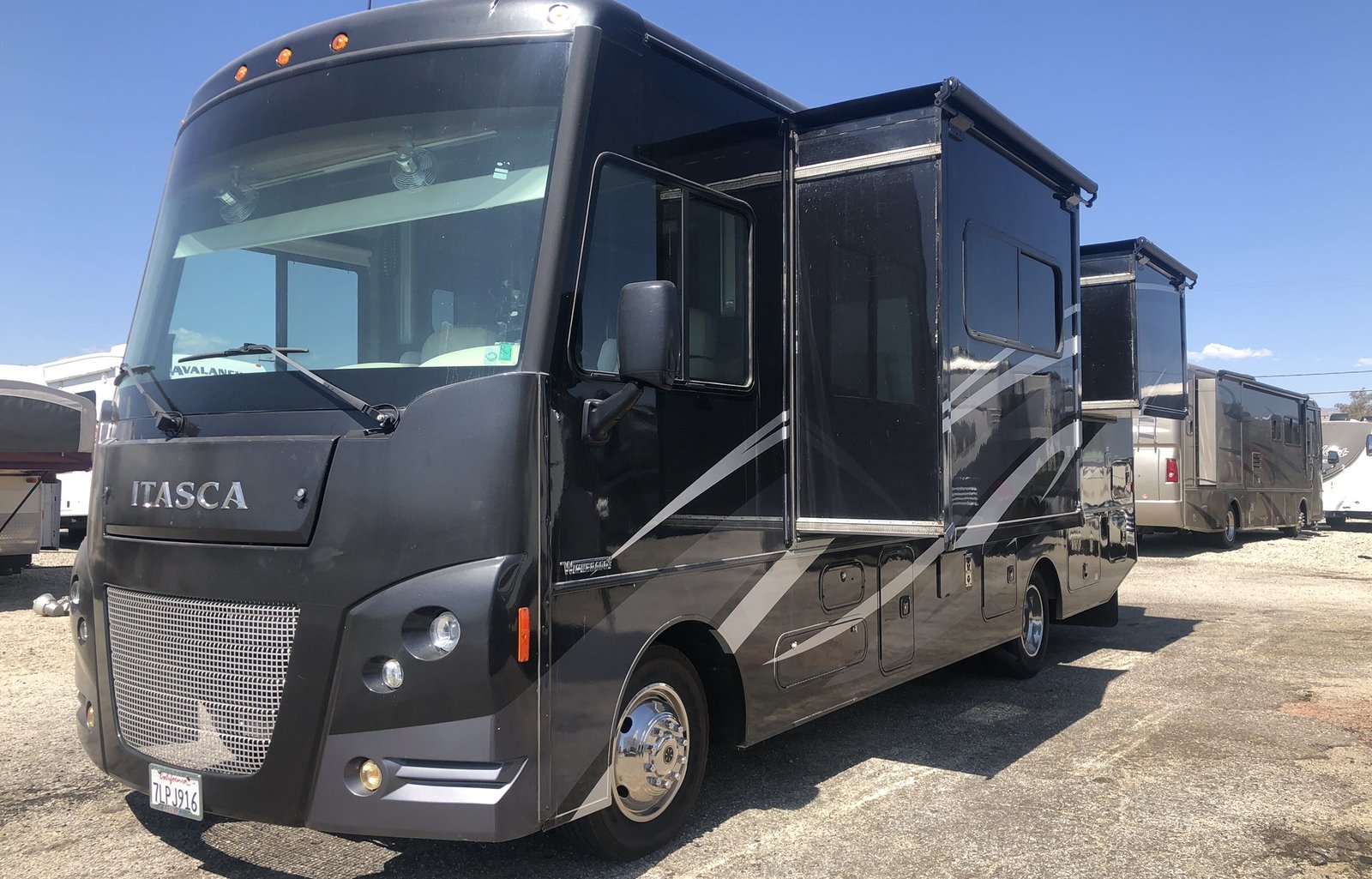 2015 ITASCA Sunstar 27N - FULLY STOCKED