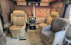 2008 Winnebago Sightseer 35J Bunkbed Model